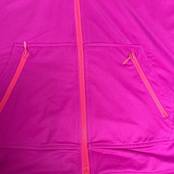 Belle by Kim Gravel Fuchsia Zip-Up lightweight jacket with Hood - Picture 3 of 11